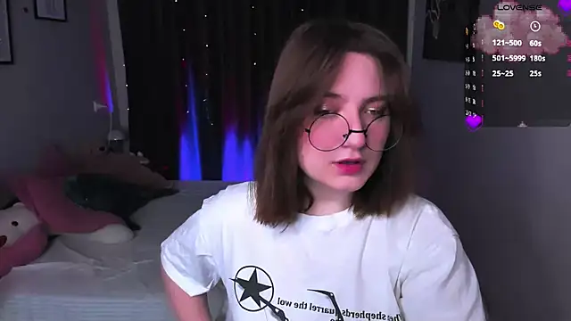 Snapshot of fairy_tara chatting on February 28, 2026, 9:38 pm fairy tara online show from February 28, 2026, 9:38 pm