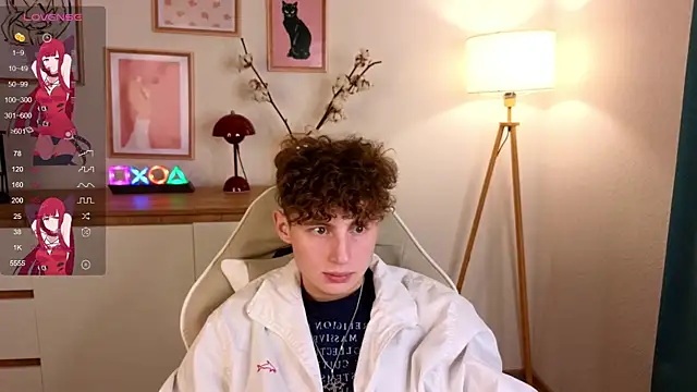 Snapshot of crisp1n chatting on October 20, 2025, 3:12 pm crisp1n online show from October 20, 2025, 3:12 pm