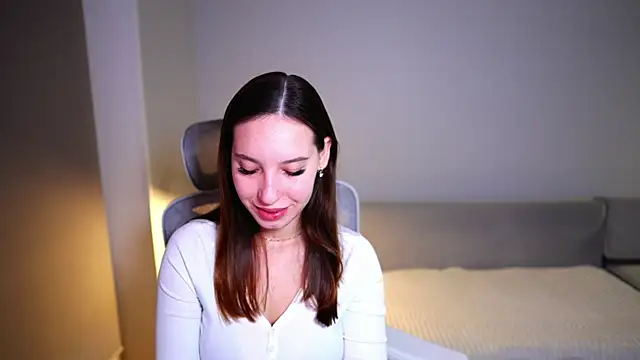 WhyEmmyCry online show from December 3, 2025, 5:59 am