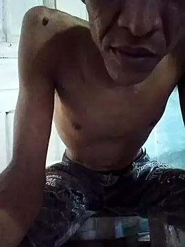 Estebanbigcock23 online show from November 27, 2025, 6:43 pm