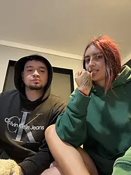 Snapshot of zelda_kuro chatting on November 13, 2025, 6:01 am zelda kuro online show from November 13, 2025, 6:01 am