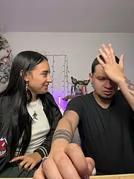 Snapshot of zelda_kuro chatting on November 23, 2025, 5:40 am zelda kuro online show from November 23, 2025, 5:40 am