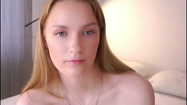 Snapshot of Helenspensy_ chatting on October 18, 2025, 10:54 pm Helenspensy online show from October 18, 2025, 10:54 pm