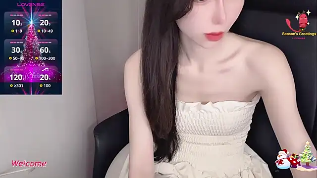 Snapshot of -Alicee- chatting on December 3, 2025, 6:32 am -Alicee- online show from December 3, 2025, 6:32 am