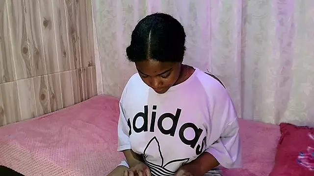 Snapshot of Pasion_morena chatting on October 27, 2025, 9:08 pm Pasion morena online show from October 27, 2025, 9:08 pm