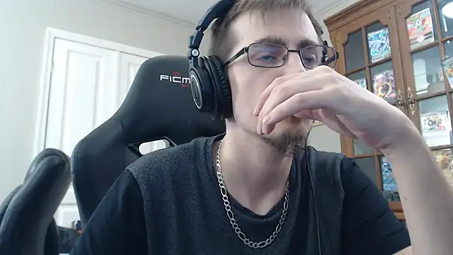 Snapshot of CasuallyCorrupt chatting on November 15, 2025, 1:25 am CasuallyCorrupt online show from November 15, 2025, 1:25 am