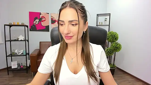 Snapshot of LaraSmelal chatting on November 4, 2025, 5:39 am LaraSmelal online show from November 4, 2025, 5:39 am