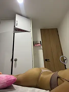 violeta365 online show from November 9, 2025, 11:36 pm