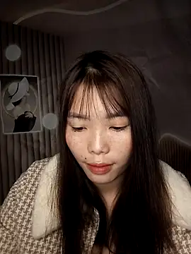 Fish yellow online show from November 14, 2025, 9:35 pm