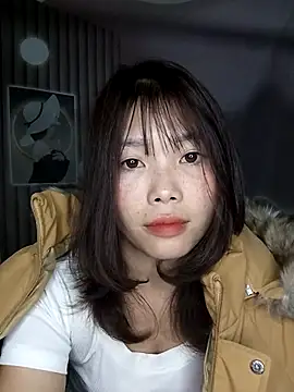 Fish yellow online show from December 1, 2025, 8:25 pm