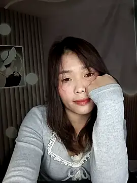 Fish yellow online show from December 20, 2025, 1:07 pm