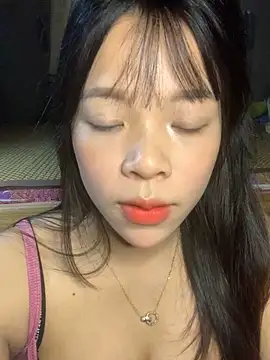 Snapshot of Duck_dona chatting on October 19, 2025, 10:05 am Duck dona online show from October 19, 2025, 10:05 am