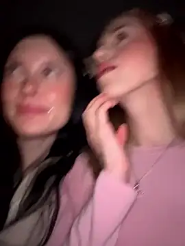 kira mia online show from January 14, 2026, 4:23 pm