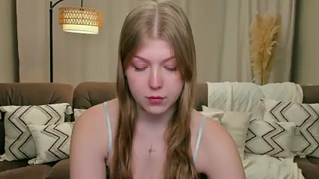 Snapshot of Stella_Light chatting on December 4, 2025, 4:22 am Stella Light online show from December 4, 2025, 4:22 am