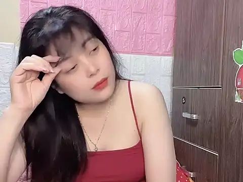 Butterfly kee online show from December 4, 2025, 2:59 pm