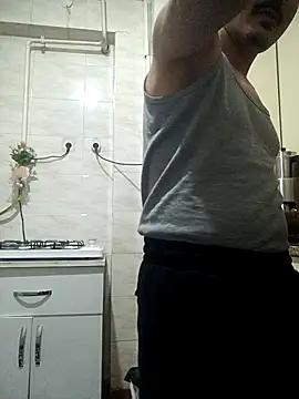 Snapshot of Axe-man_44 chatting on November 21, 2025, 3:11 pm Axe-man 44 online show from November 21, 2025, 3:11 pm