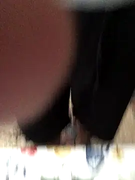 Snapshot of Axe-man_44 chatting on November 28, 2025, 11:24 am Axe-man 44 online show from November 28, 2025, 11:24 am