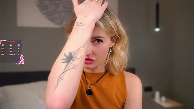 Snapshot of buvei chatting on February 8, 2026, 12:08 pm buvei online show from February 8, 2026, 12:08 pm