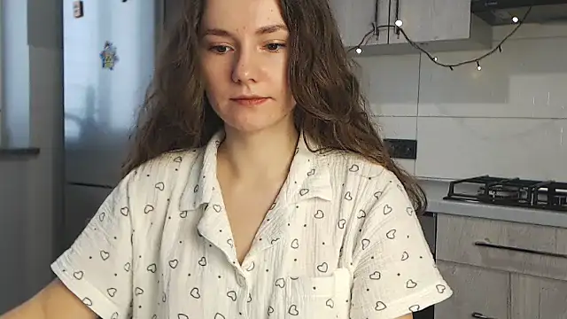 Snapshot of MilenaRossa chatting on October 28, 2025, 7:34 am MilenaRossa online show from October 28, 2025, 7:34 am