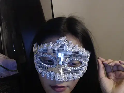 Hottie hania online show from November 6, 2025, 6:20 pm