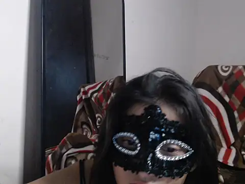 Hottie hania online show from November 24, 2025, 9:36 pm