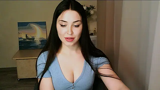 Cute Maria  online show from April 16, 2026, 7:03 pm