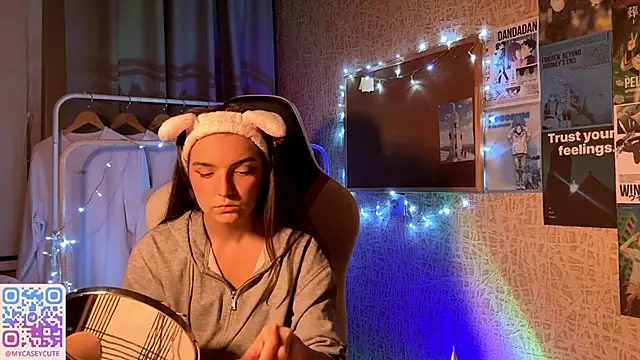 Snapshot of Caseycute chatting on October 21, 2025, 11:38 pm Caseycute online show from October 21, 2025, 11:38 pm
