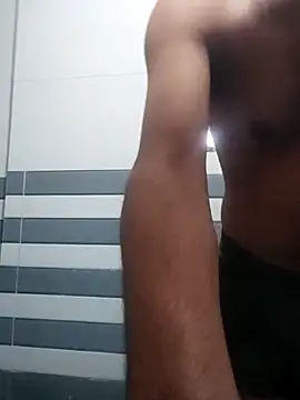 Snapshot of nick2445 chatting on November 15, 2025, 11:40 am nick2445 online show from November 15, 2025, 11:40 am