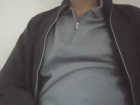 Snapshot of nick2445 chatting on November 16, 2025, 4:45 pm nick2445 online show from November 16, 2025, 4:45 pm