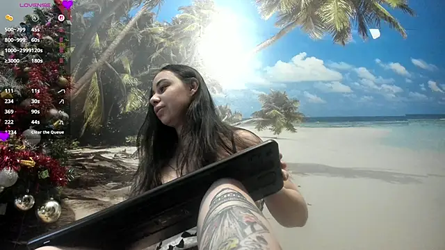 Snapshot of kimberd33 chatting on December 15, 2025, 2:54 pm kimberd33 online show from December 15, 2025, 2:54 pm