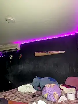 Snapshot of NikitaDragunXXX chatting on October 23, 2025, 4:34 am NikitaDragunXXX online show from October 23, 2025, 4:34 am