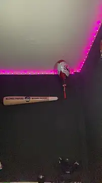 Snapshot of NikitaDragunXXX chatting on November 20, 2025, 7:57 pm NikitaDragunXXX online show from November 20, 2025, 7:57 pm