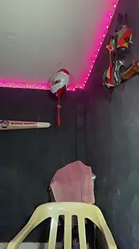 Snapshot of NikitaDragunXXX chatting on February 21, 2026, 6:25 am NikitaDragunXXX online show from February 21, 2026, 6:25 am