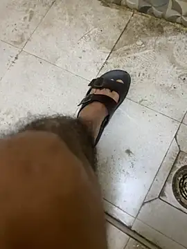 shyiiiiiiiiiii online show from December 20, 2025, 11:23 pm