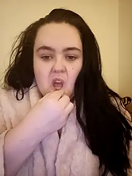 Snapshot of Maya_29x chatting on December 14, 2025, 7:29 pm Maya 29x online show from December 14, 2025, 7:29 pm