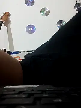 Snapshot of Carriata_larry chatting on February 3, 2026, 4:32 am Carriata larry online show from February 3, 2026, 4:32 am