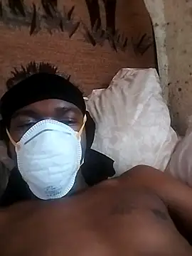 loVbRo1 online show from November 9, 2025, 12:47 pm