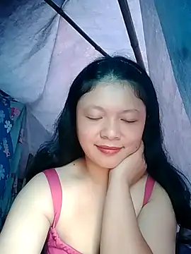 lisa-bae00 online show from October 30, 2025, 11:49 pm