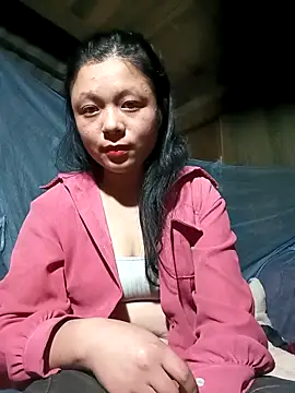 lisa-bae00 online show from November 22, 2025, 12:15 pm