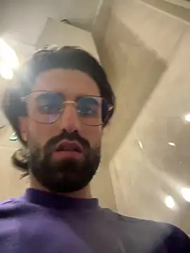 Snapshot of Paapii1098 chatting on February 21, 2026, 8:54 pm Paapii1098 online show from February 21, 2026, 8:54 pm