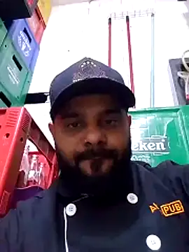 Sfdocom online show from November 18, 2025, 10:03 pm