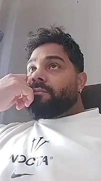 Sfdocom online show from November 25, 2025, 4:40 pm