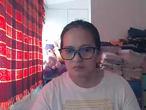 Kinkybela2025 online show from February 23, 2026, 12:41 am