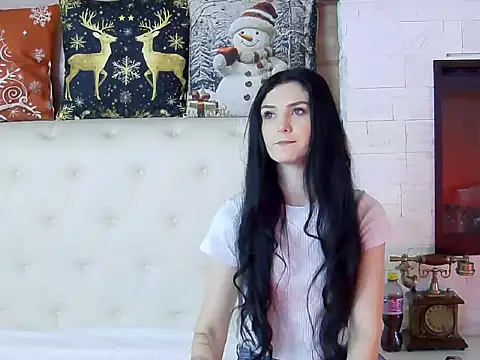 Snapshot of KendraNoir chatting on December 17, 2025, 6:08 am KendraNoir online show from December 17, 2025, 6:08 am