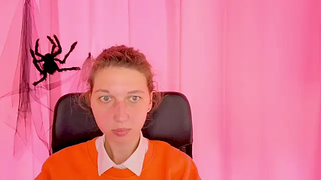 Snapshot of CuteEllii chatting on November 15, 2025, 11:29 am CuteEllii online show from November 15, 2025, 11:29 am