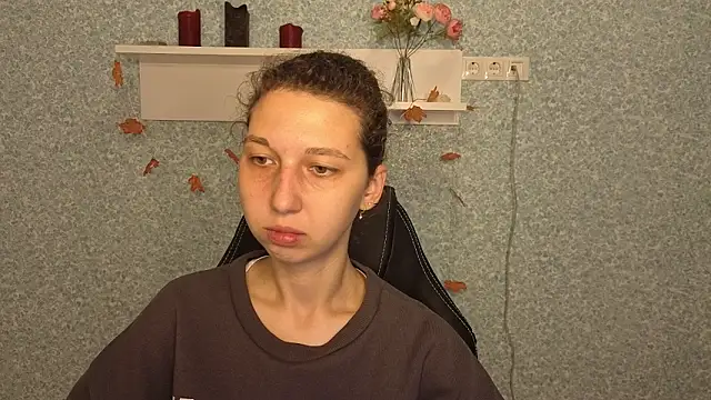 Snapshot of CuteEllii chatting on November 28, 2025, 5:10 am CuteEllii online show from November 28, 2025, 5:10 am