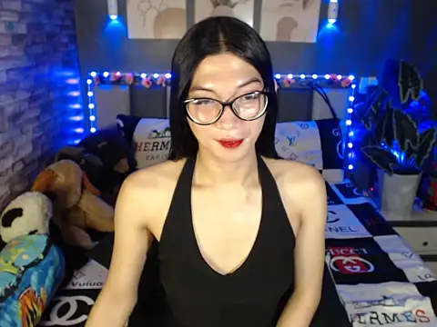 Snapshot of HotNathalie6900 chatting on March 25, 2026, 2:45 pm HotNathalie6900 online show from March 25, 2026, 2:45 pm