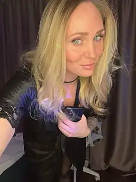 Drink me all up online show from November 2, 2025, 9:28 pm