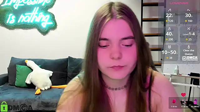 MiraaBloom online show from November 12, 2025, 2:17 pm