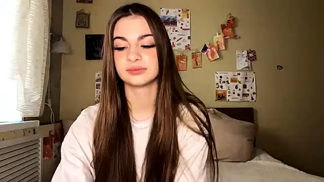 TheRealAnna online show from November 5, 2025, 9:53 am